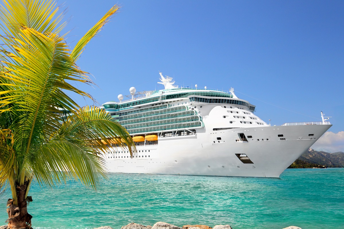 Croisière en mer avec connectivité eSIM GigSky x Visa grâce au forfait Cruise+Land